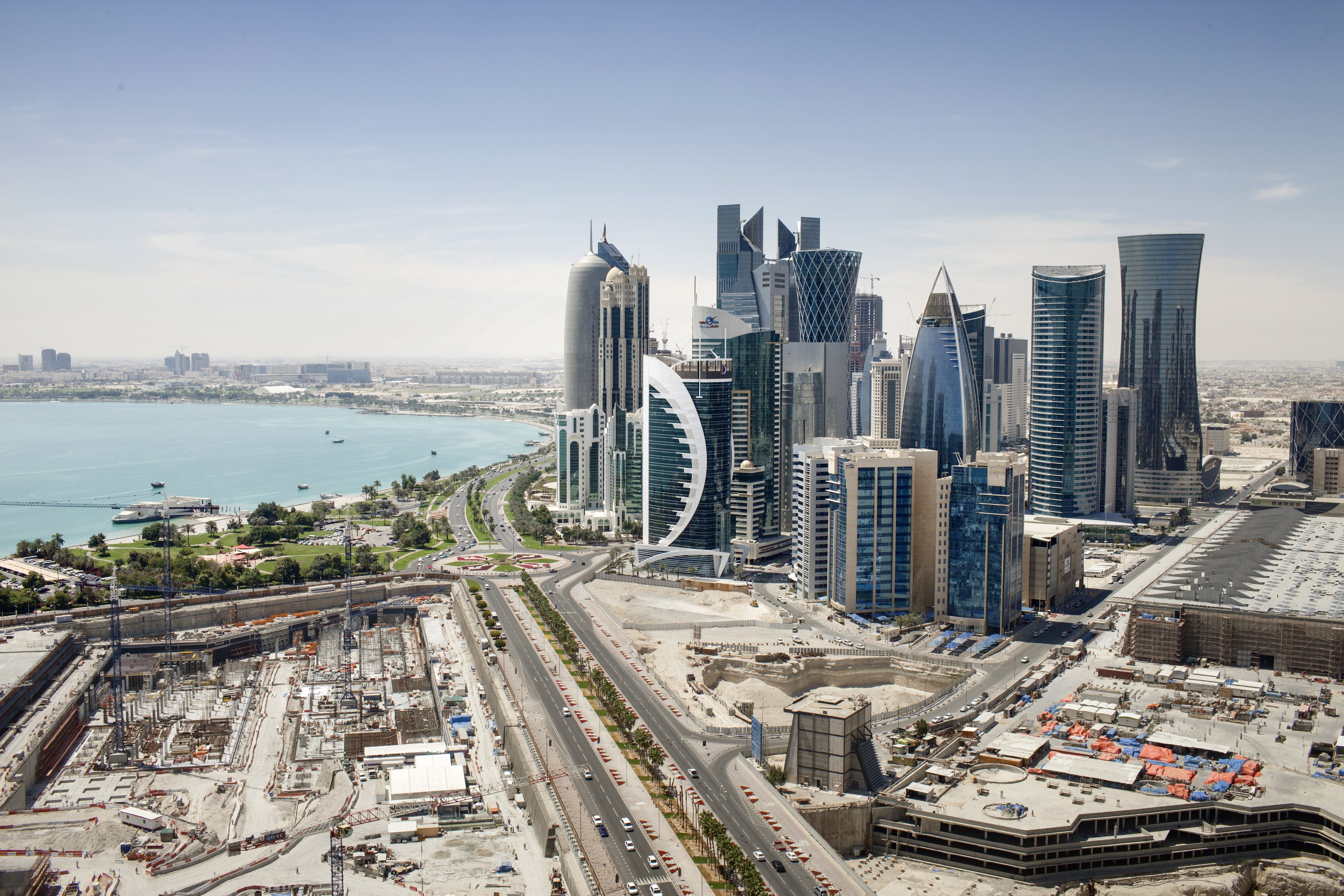 Самая богатая страна в 2024 году. Доха Катар. Доха Сити Катар. Доха (Doha), Катар. Катар пойтахти.